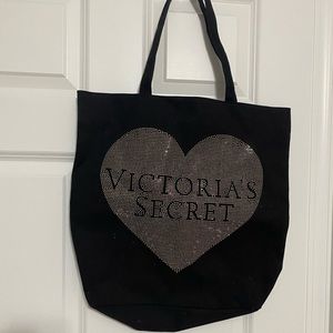 VICTORIA’S SECRET BAG